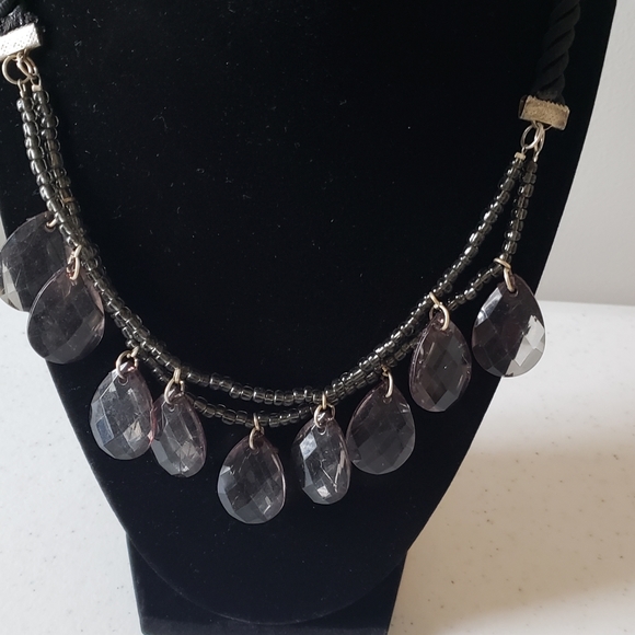 FASHION JEWELRY NECLACES - Picture 2 of 2